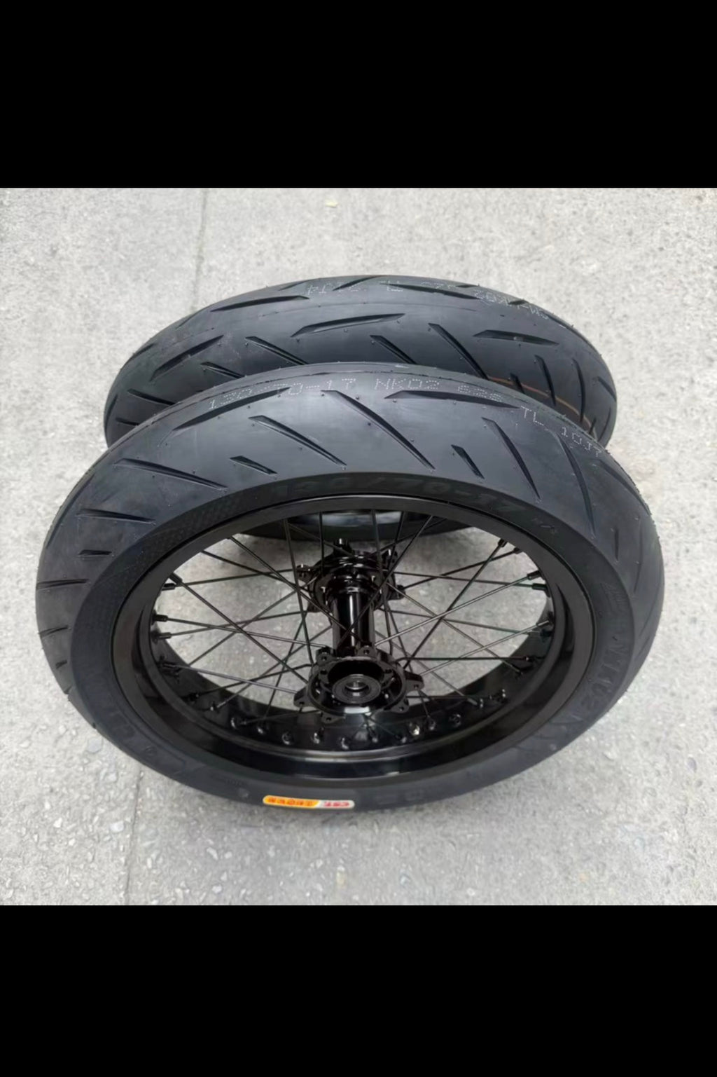 Black Surron ultra bee supermotos